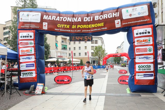 MARATONINA 2021-1100